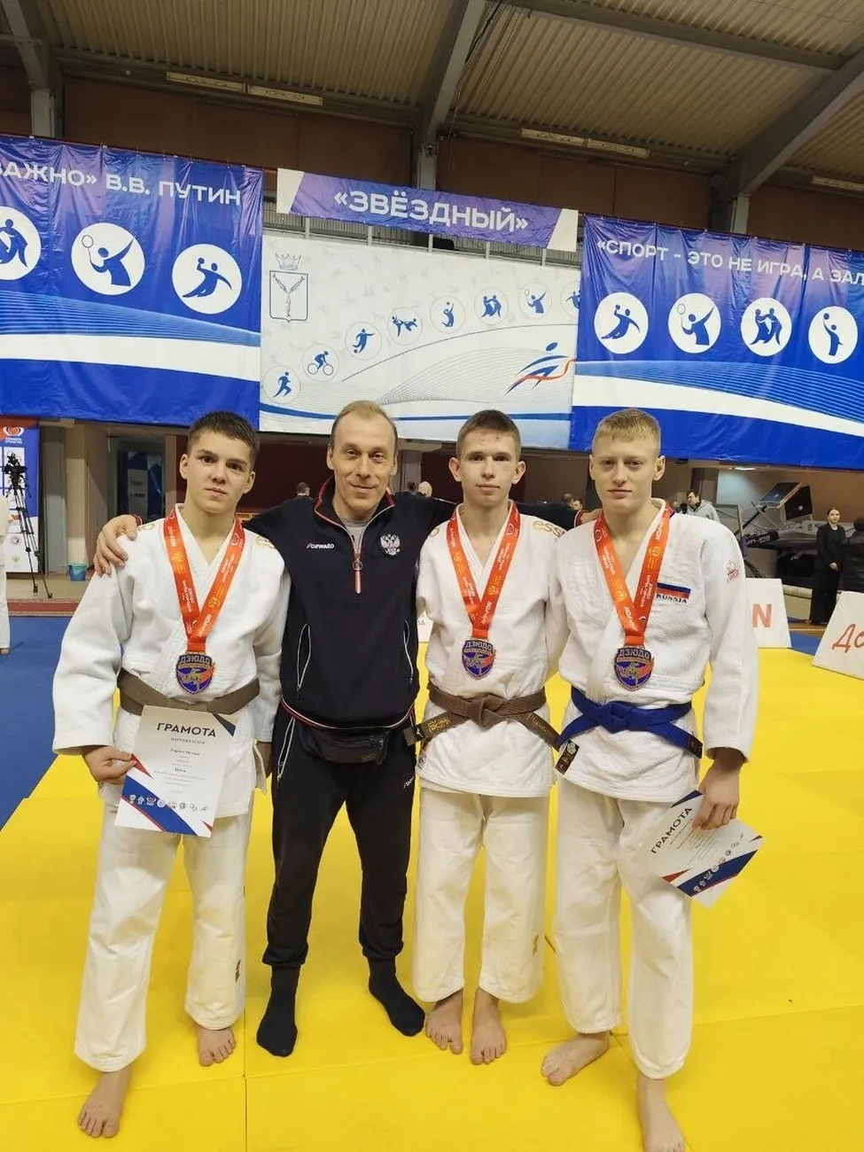 wy9OjOCsU9nk2VfGx6z-84mFRg-JOYls_aKN1ZhJJ-fLJqkNYftclPFrGDEQi5p3voqybb7fsndqYhF9tUJwEPEQ